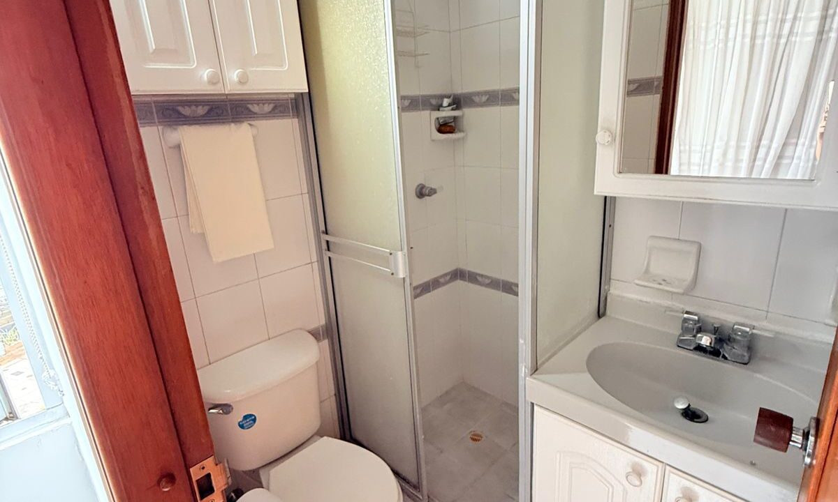 36cd30d9-2001-40c0-9f35-52d94baec306