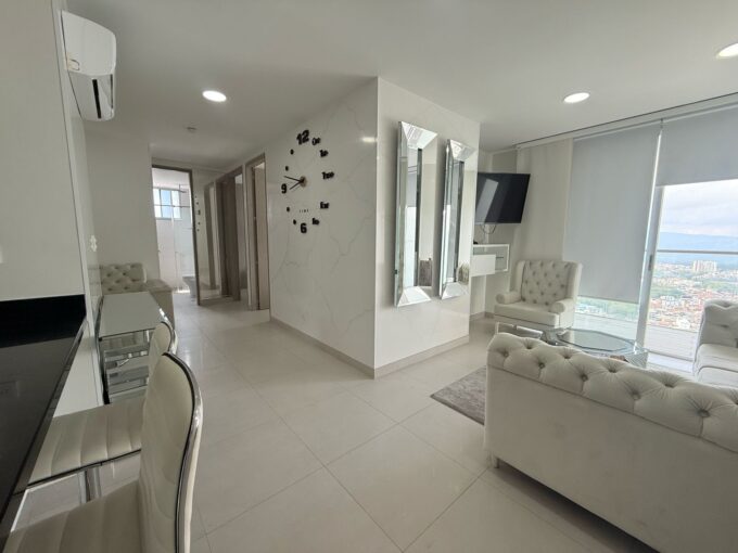 Apartamento Amoblado En Nuevo Sotomayor