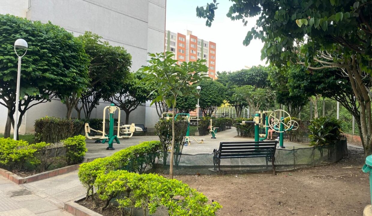 WhatsApp Image 2026-04-17 at 10.11.22 AM (3)